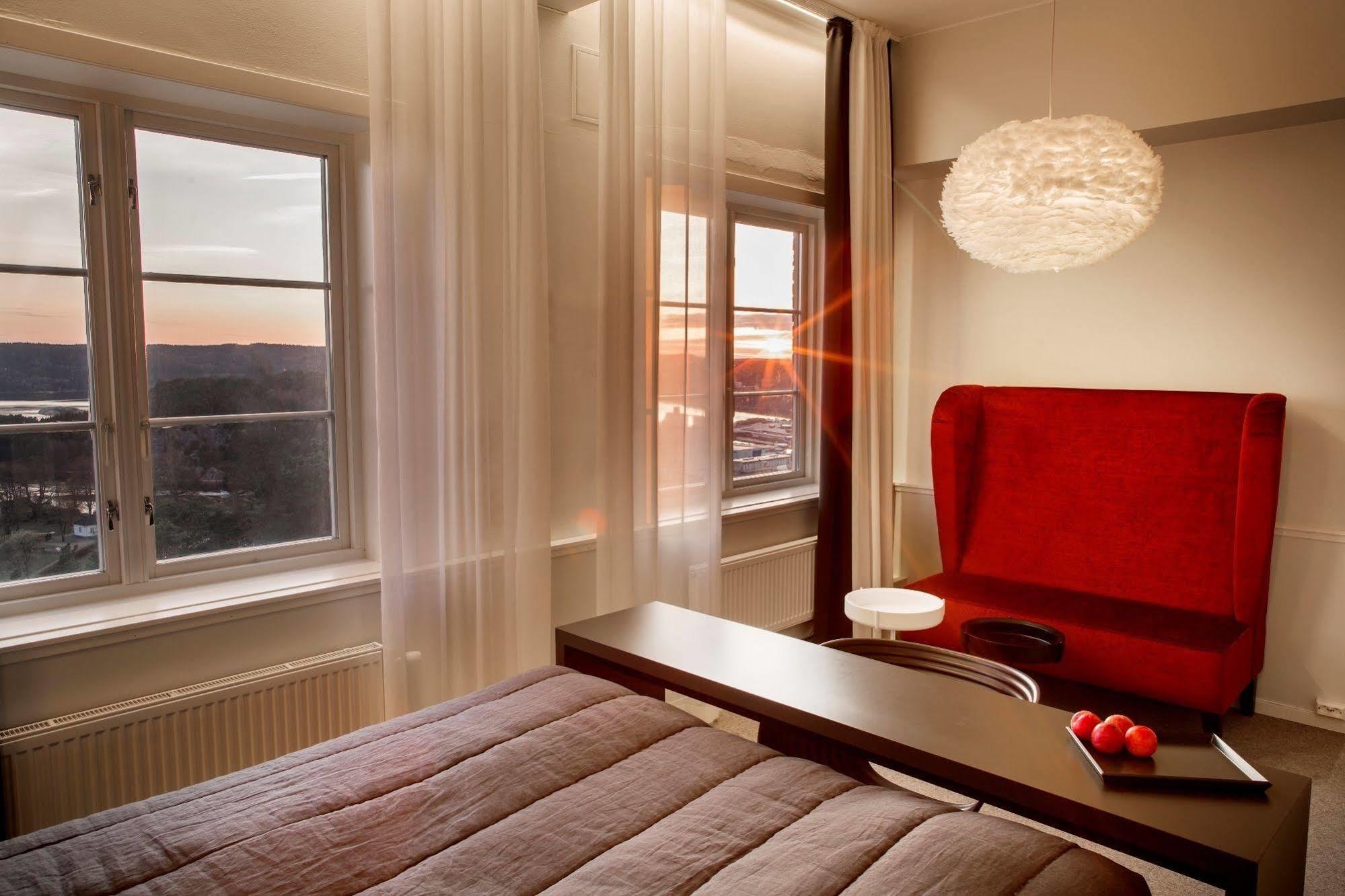 Fredriksten Hotell ハルデン エクステリア 写真